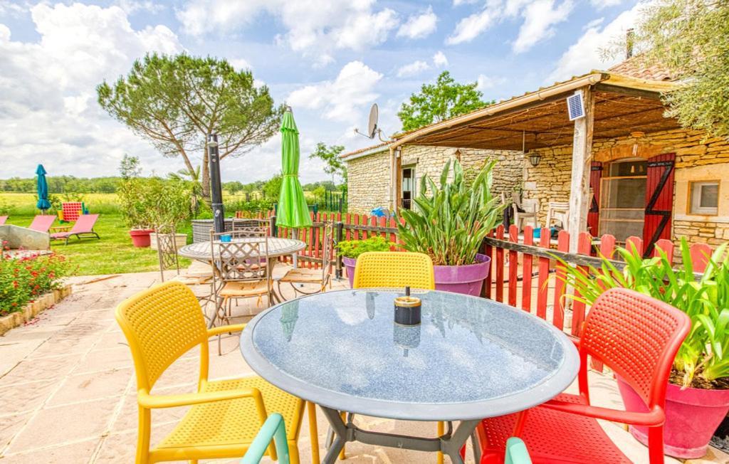 Studio Du Daudou Piscine Jacuzzi Partages Septfonds Exteriér fotografie
